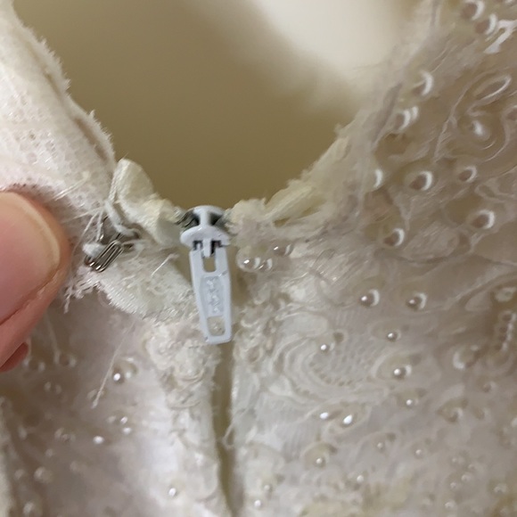 Mori Lee Vintage 80s 90s Beaded Sequins White and Ivory Wedding Dress Size 8 - Picture 13 of 16